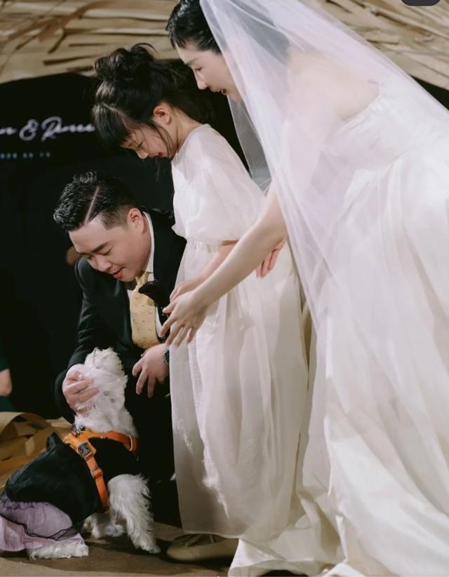 恭喜!郝劭文老婆晒大肚照官宣怀孕,阿文亲吻爱妻孕肚好有爱