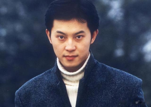 对比41岁雷佳音和46岁沙溢后，才发现饿瘦和运动瘦的差距一目了然