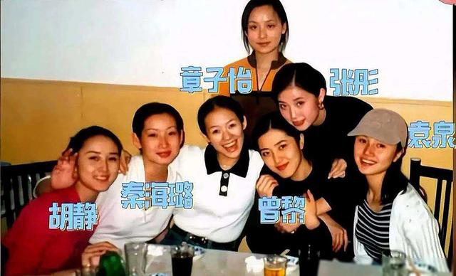 梅婷|朱时茂30年前的春晚，谁注意到他身边的女孩？今火得一塌糊涂