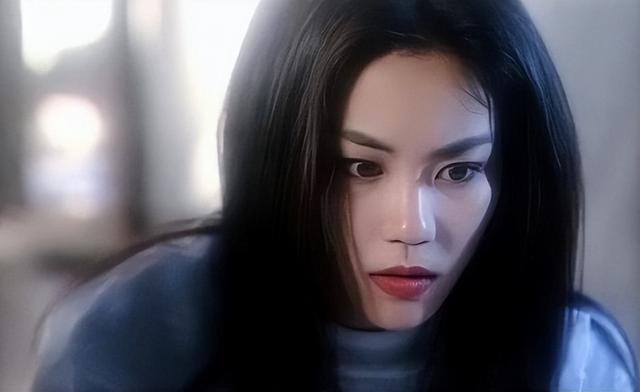 自古“塌鼻子”出美人!这5位女星个个惊艳,第4位曾靠鼻子美出圈