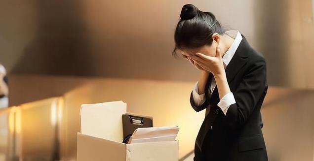 全球第三大软件公司大裁员,上万人失业!中国员工裁员礼包引热议