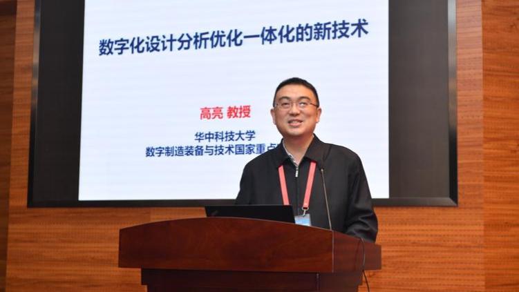 演员高亮临终前画面曝光，两个未成年女儿目睹全程，高明哭成泪人