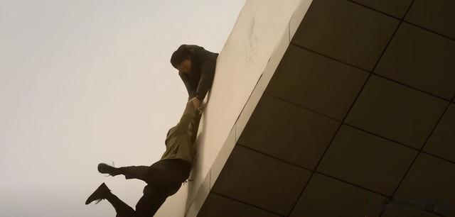 冲着郭京飞王干源去看的《漂白》，没想到却被40岁的女配给惊艳了