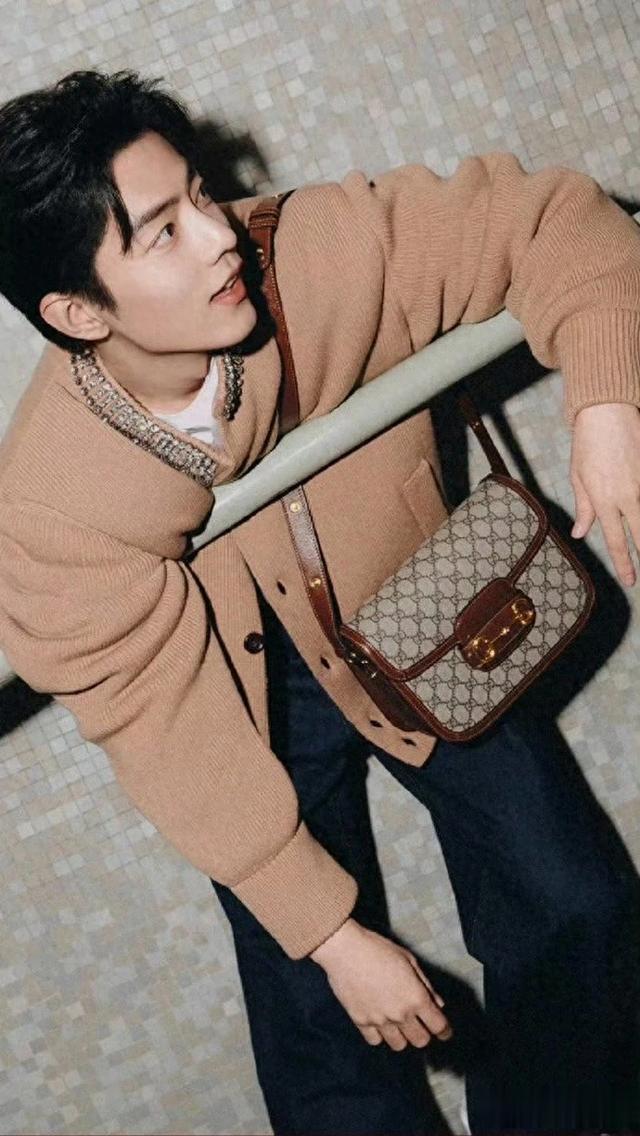 4.30娱乐瓜：肖战王一博李现成毅赵丽颖杨紫杨洋鹿晗刘亦菲刘宇宁