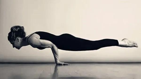 以动物命名的23个瑜伽姿势，来看看有你常练的吗？