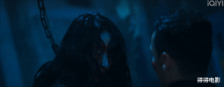 上线飙升到第一!张家辉脱下了“孔乙己长衫”,网大的天变了