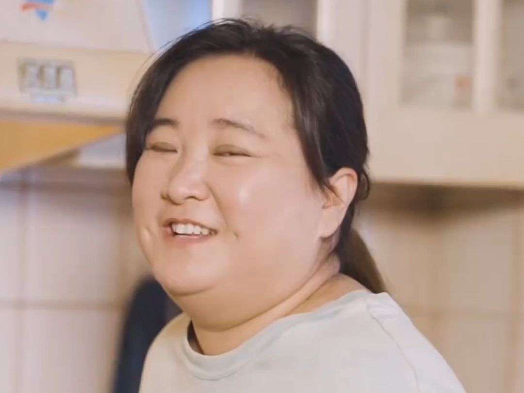 学贾玲暴瘦100斤?醒醒吧!