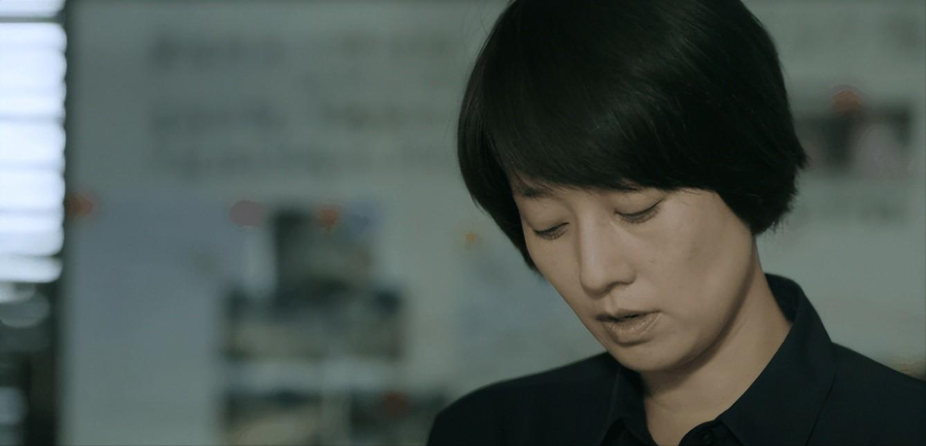 ?马伊琍又赌对了!悬疑剧《错位》口碑井喷,女二号出场引全场惊呼