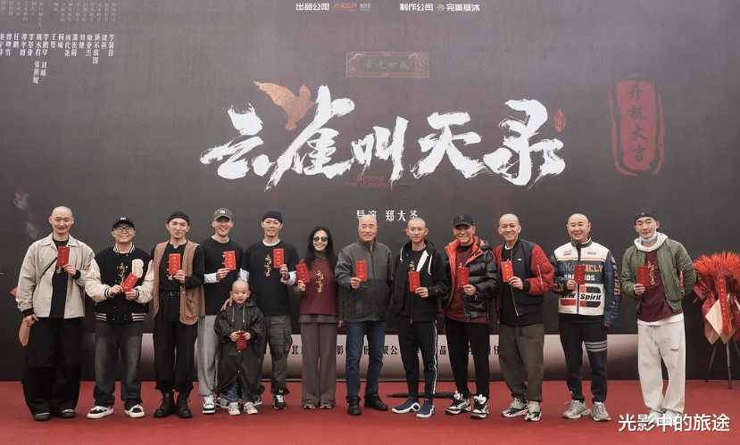 孙大圣回来啦！六小龄童63岁高龄依旧敬业，终究成为了猴戏大师