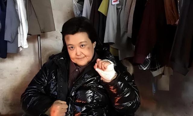 她是中国最胖女演员，100天狂减140斤，今嫁小鲜肉老公宠爱有加！