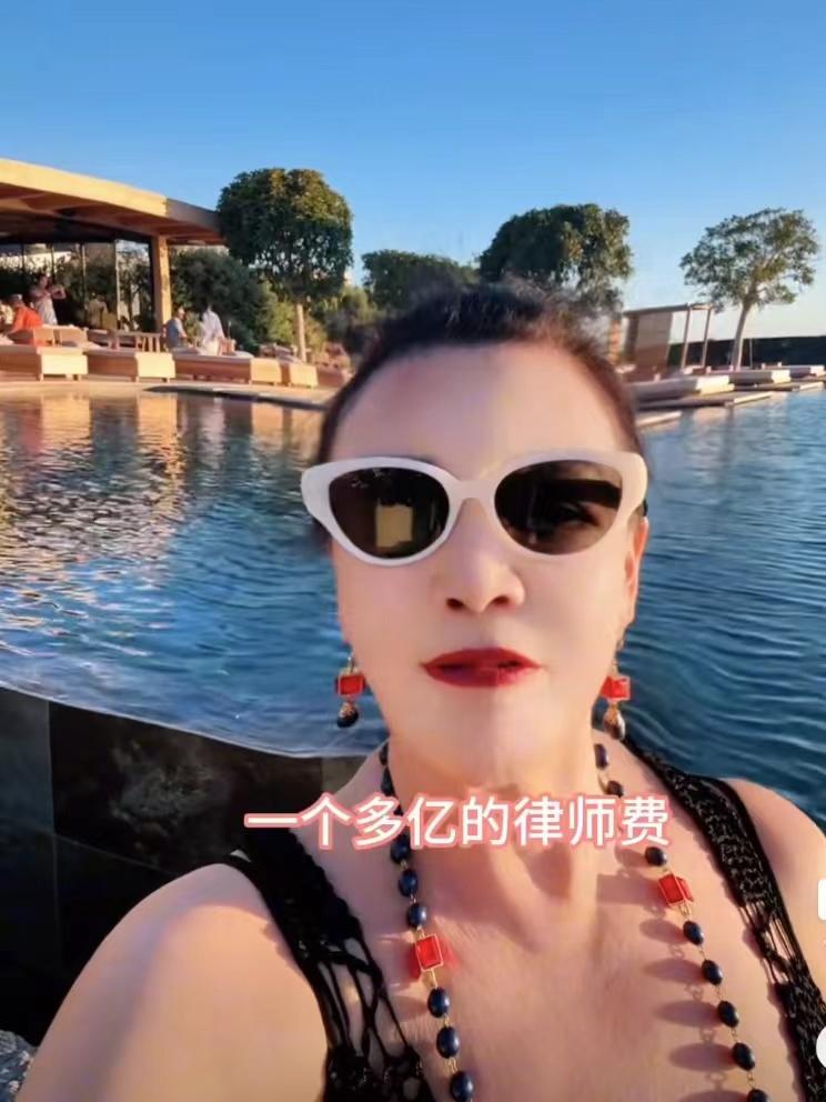 张兰：我告诉汪小菲前妻，好好照顾他，他很单纯！我想跳楼自杀了