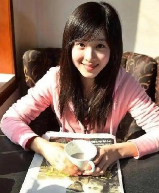 奶茶妹妹“新身份”曝光!她没大家想得简单,难怪刘强东非她不娶
