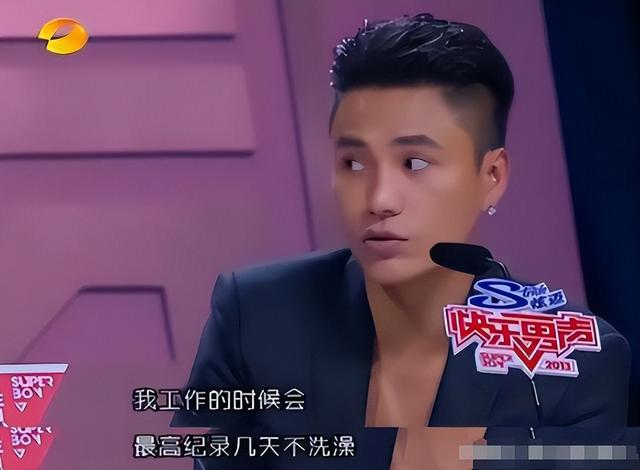 随地大小便、半个月不洗头、衣服穿到有味,明星私下到底有多邋遢