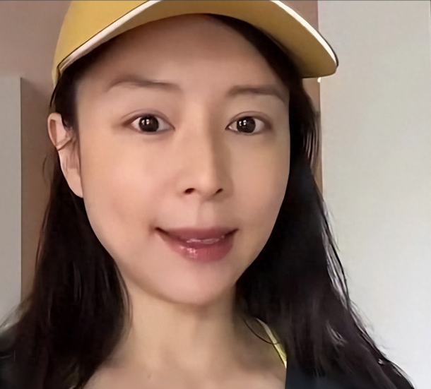 睡遍导演圈,谄媚逢迎手段过人,号称“导演收割机”张静初现形记