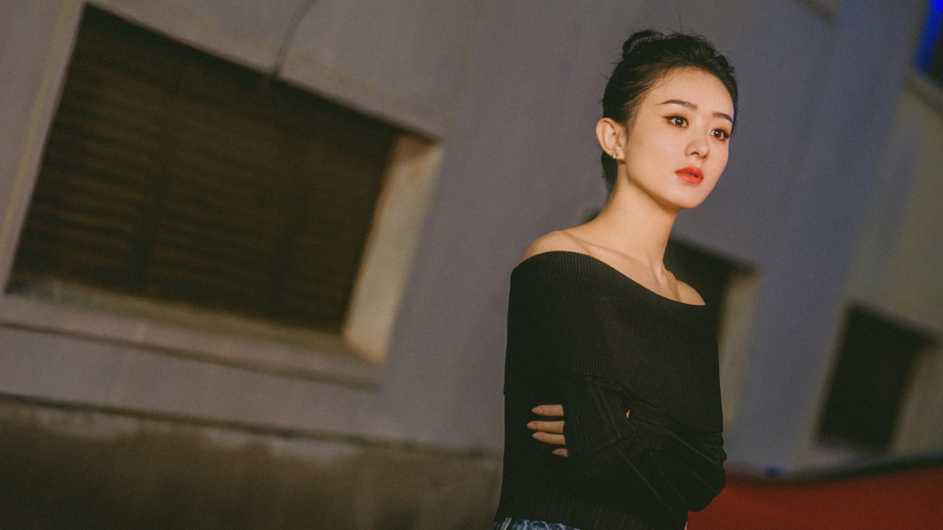 两部电影同月上映！赵丽颖的“野心”，终于是藏不住了！