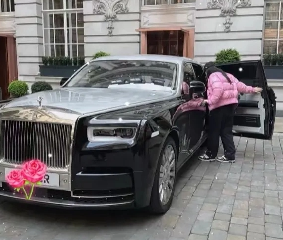 5位老牌明星移居国外现状，入美籍、嫁老外、开豪车，生活太滋润