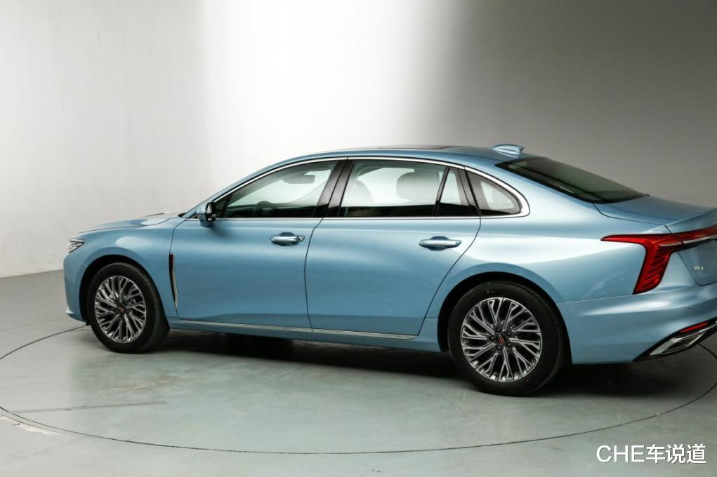 帕萨特Pro和红旗H5，谁才是家庭用户的购车首选？