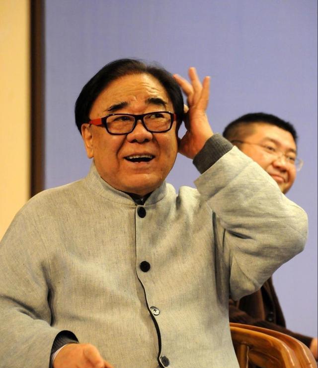 金铁霖追悼会：唯一儿子嚎啕大哭，现任老婆与前妻李谷一都没出席