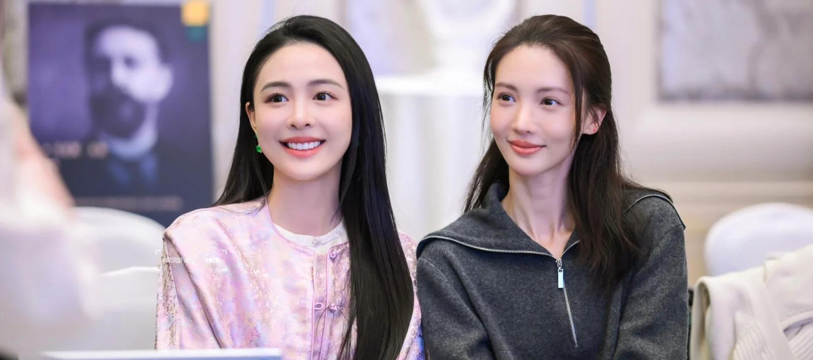 金晨粉丝泪目：偶像颜值遭遇素人碾压，粉丝自嘲成陪读丫鬟