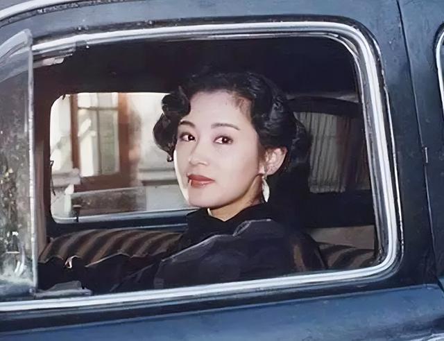 第一美女陈红的隐秘情史,曾被潜规则6年,如今被陈凯歌宠上天