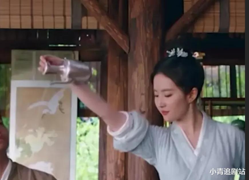 大女主经商“101”扑了一部又一部,我终于找到原因了!