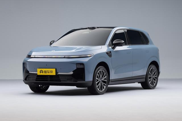 高阶智驾+8295芯片+CTC底盘,这台新SUV值得期待吗?