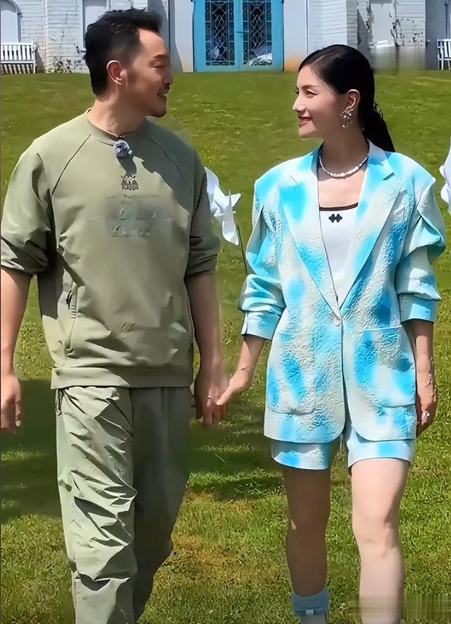 对比41岁雷佳音和46岁沙溢后，才发现饿瘦和运动瘦的差距一目了然