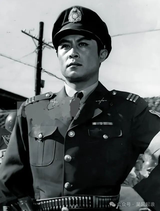 王心刚：他主演的《侦察兵》曾遭《人民日报》等权威媒体点名批评！