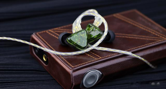 哪怕它是低價(jià)位的HiFi耳機(jī)，音質(zhì)也會有驚喜！揚(yáng)仕YOLO評測