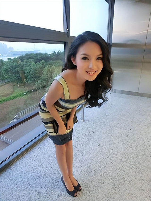 春晚|怀孕6月上春晚,艳压奚梦瑶,拒嫁30亿豪门:她才是人生赢家!