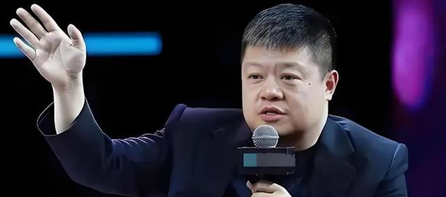 春晚导演“星二代”马东，出道26年从未拼爹，妻子是央视美女主持