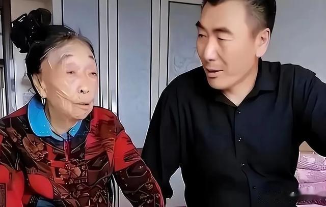 李玉成终于说出实话，公开吐槽马玉琴年纪太大，结婚28年疑似后悔