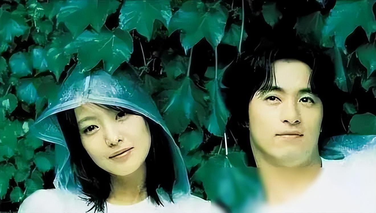 金喜善：嫁入豪门一夜坐拥千亿，靠一脸甜笑迷倒南韩太子爷！