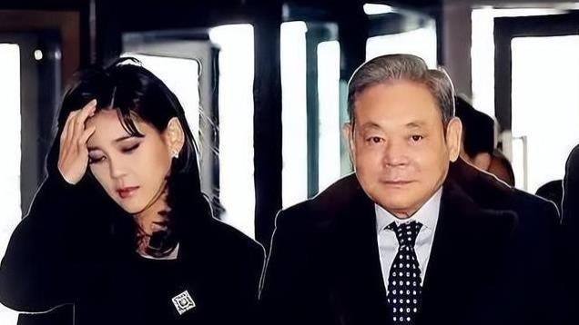 如今才明白，三星长公主李富真，当年下嫁“穷保镖”这步棋有多妙