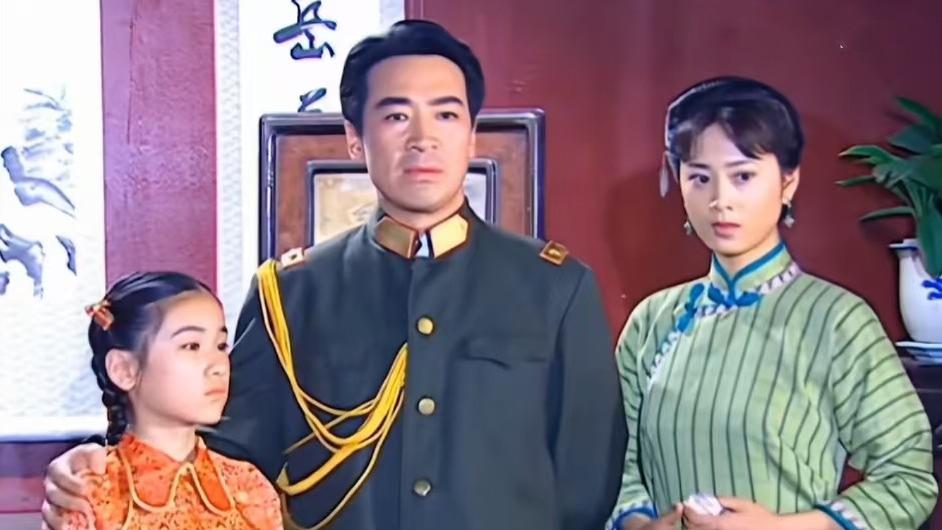 傅文佩曾是千金小姐，被陆振华赶走过得那么穷，为何没继承家产？