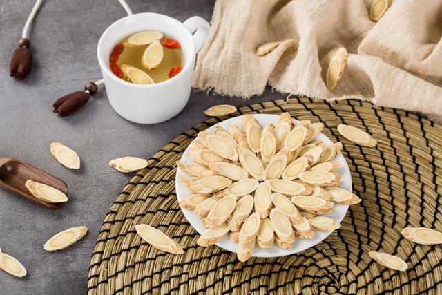 常喝这3种“水”，帮你解决便秘难题！