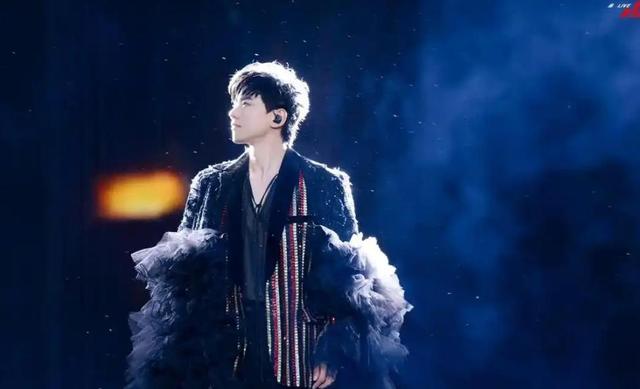 三个女儿轮流住院,张杰马来西亚突发病症,谢娜接连发文好可怜!