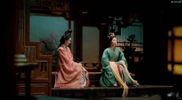 《度华年》观众差评一片!赵今麦演的女主又老又小,幼儿园权谋剧