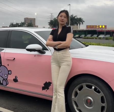 劳斯莱斯女车主身份被扒：资产过亿，知名品牌老板，妥妥的女强人