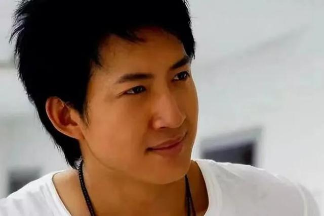 46岁王阳忍了,48岁张颂文也忍了,看了53岁的于和伟我忍不了了