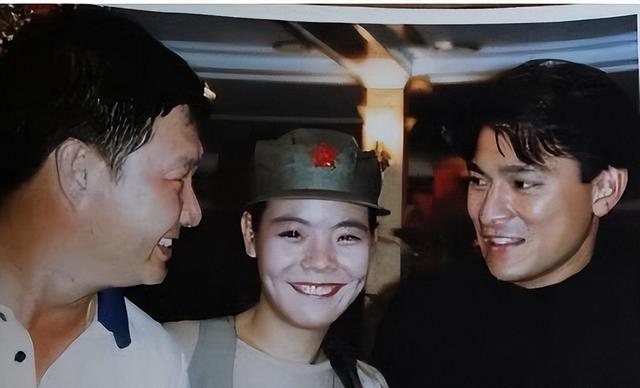 谢津|原来她已离世25年！23岁登春晚一夜成名，却因一个巴掌付出生命