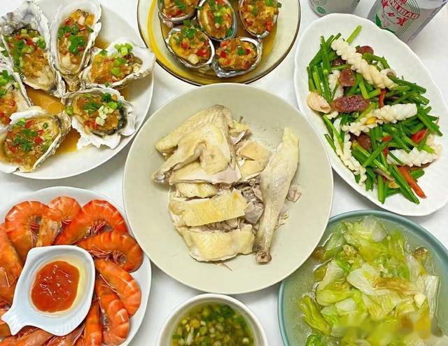 高考将至，晒晒我给高三女儿做的晚餐，营养美味，网友：家里有矿