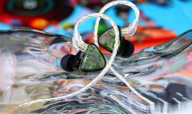 哪怕它是低價(jià)位的HiFi耳機(jī)，音質(zhì)也會有驚喜！揚(yáng)仕YOLO評測