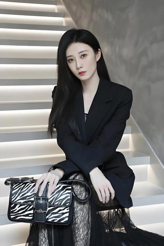 挖到宝!江苏宝藏女演员曹斐然,颜值实力双杀