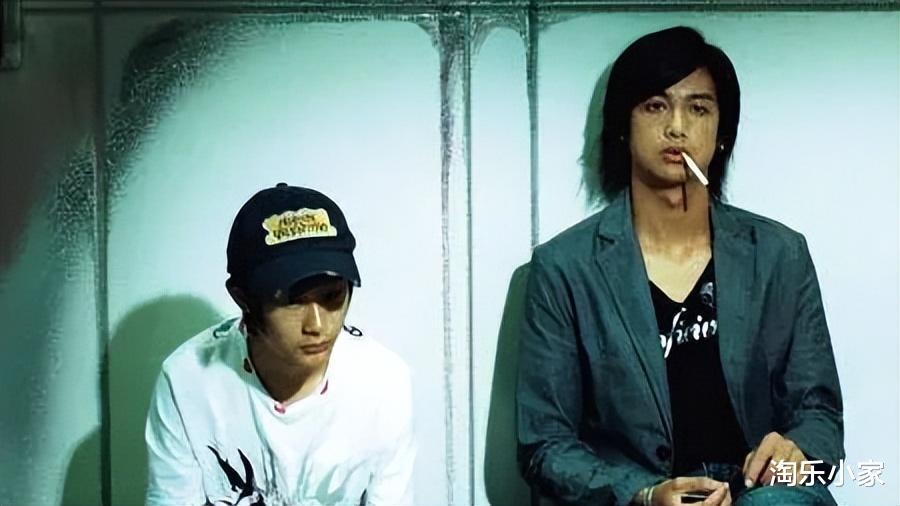 出道 19 年零绯闻,老婆名气大,老公低调相随,2 岁女儿高颜值!