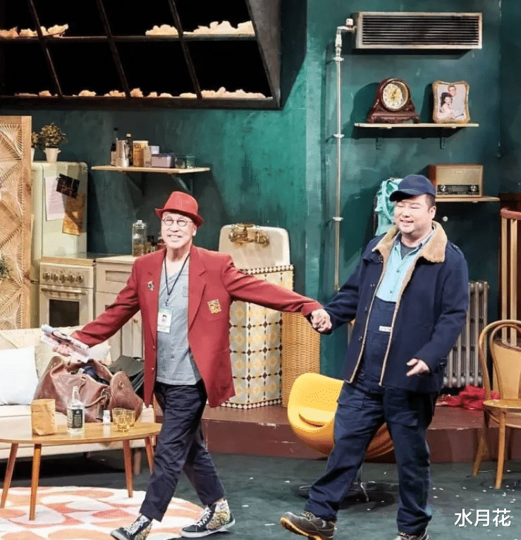 45岁前TVB小生转型家庭主夫受尽嘲讽