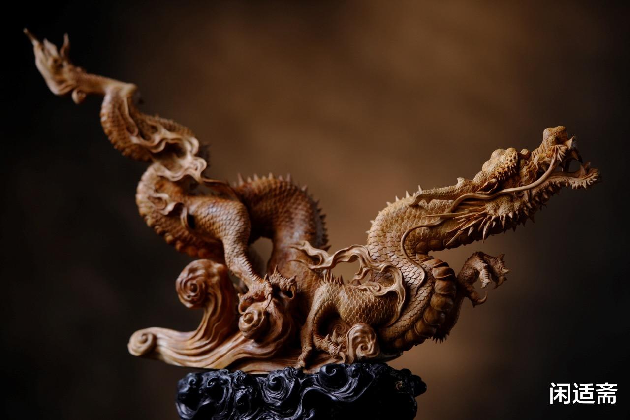 磅礴气势，四海兴龙，老山檀香木雕摆件