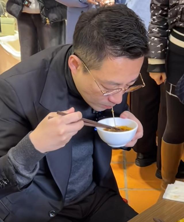 汪小菲收获意外之喜？贝克汉姆的新动态无形中帮汪小菲回击了大S