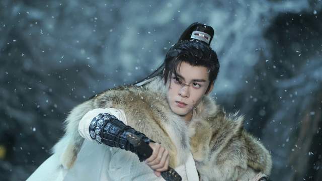 李沁与曾舜晞《七夜雪》开播差评一片，观众差评的理由出奇一致