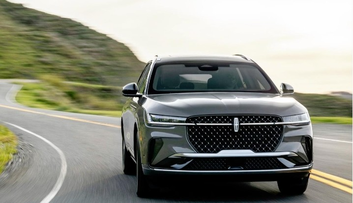 40万价位，有钱人“最爱”的8款SUV，随便一款都是普通人的天花板